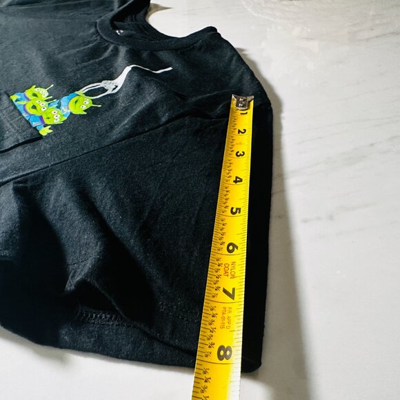 Toy Story T-Shirt - Front Graphic Pizza Planet Pocket - Size Medium - Black - Picture 7 of 7